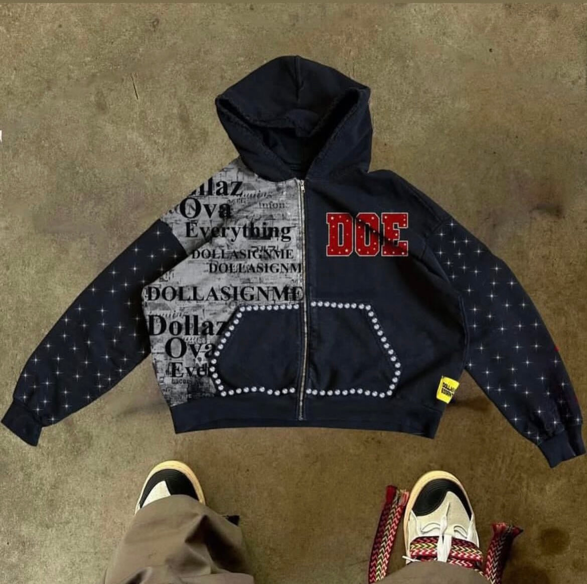 DOE RHINESTONE NEWSPAPER HOODIE